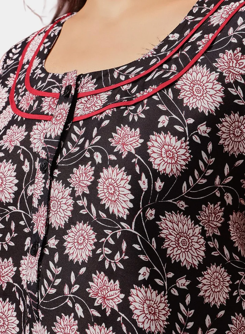Clovia Black Floral Print Long Nighty in Black - Rayon for Women | Best Price UAE
